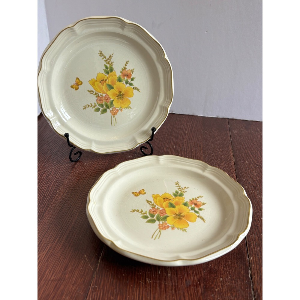 Sangostone Butter Fly II Salad Plates Set of 2 Yellow Floral Butterfly 3411 7.5'